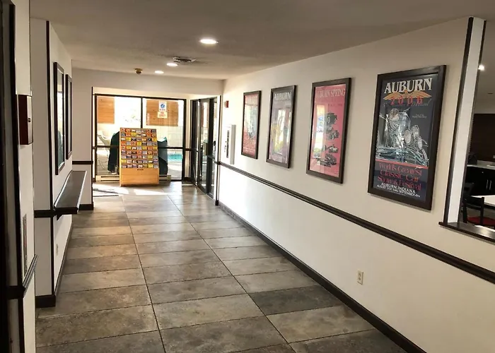 Country Inn & Suites By Radisson, Auburn, In